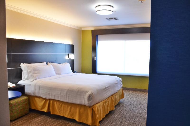 Holiday Inn Express & Suites Austin Nw - Lakeline By Ihg Bagian luar foto