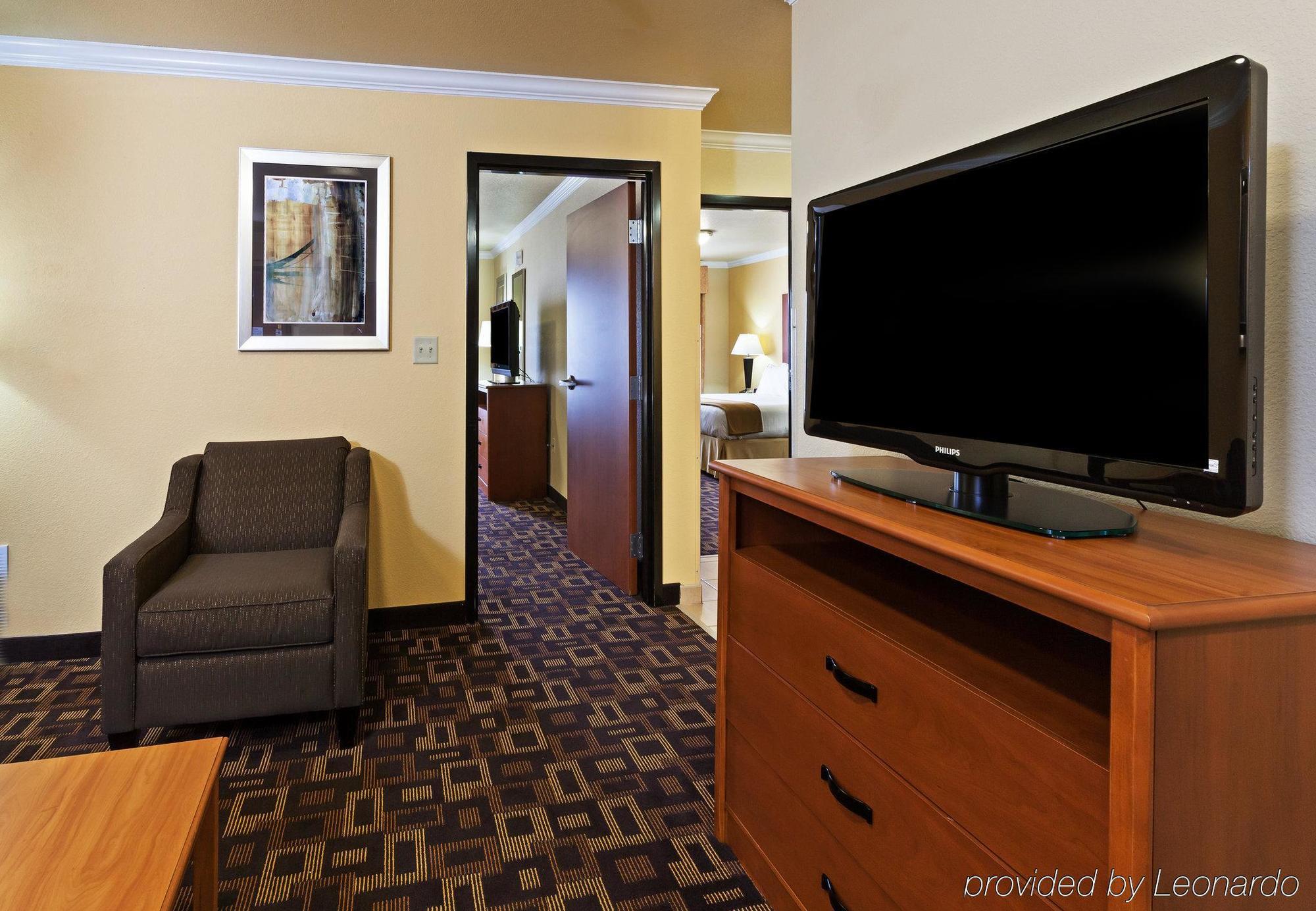 Holiday Inn Express & Suites Austin Nw - Lakeline By Ihg Bagian luar foto